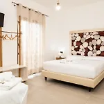 Oda ve Kahvaltı Amaltea 4*