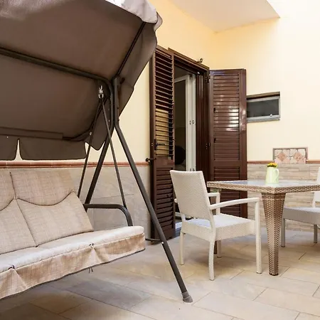 Amaltea ベッド・アンド・ブレックファスト 4*