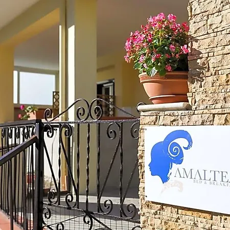 Amaltea Bed & Breakfast 4*