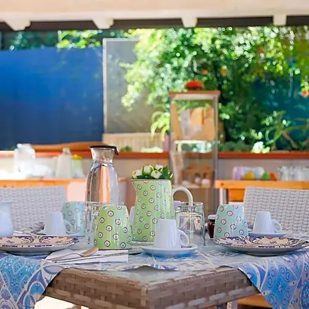 Bed & Breakfast Amaltea